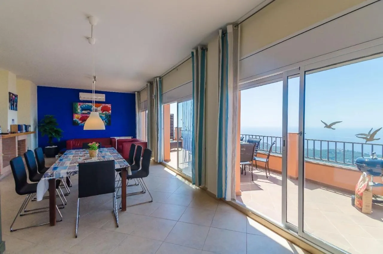 Club Villamar - Whitney Lloret de Mar Spain